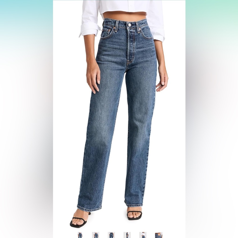 Levi's Women's Blue High-Waisted Jeans